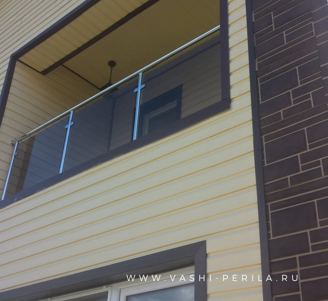 Нержавеющие ограждения для балкона <span style="font-weight: bold;">Ограждение балкона</span>