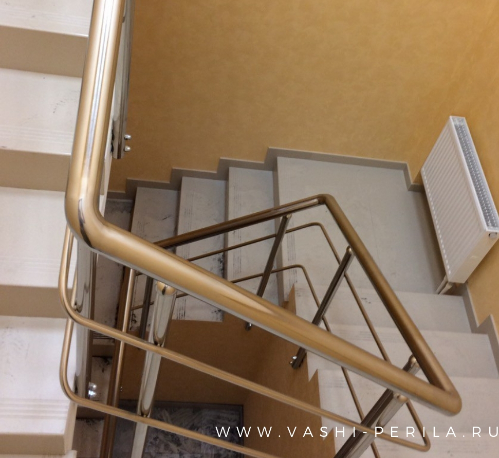 лестничные перила из нержавеющей стали <span style="font-weight: bold;">Нержавеющие перила</span>